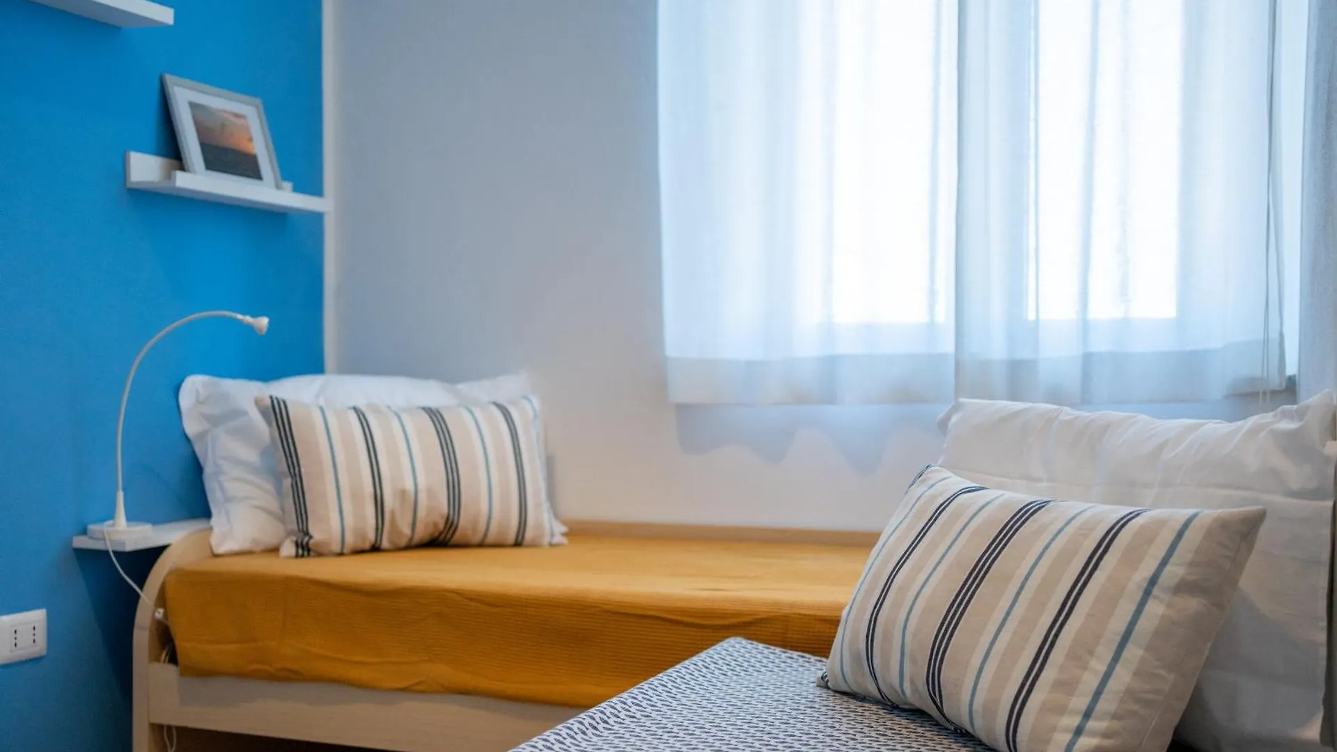 Costa Est House Apartment Piombino 0*,  Italy
